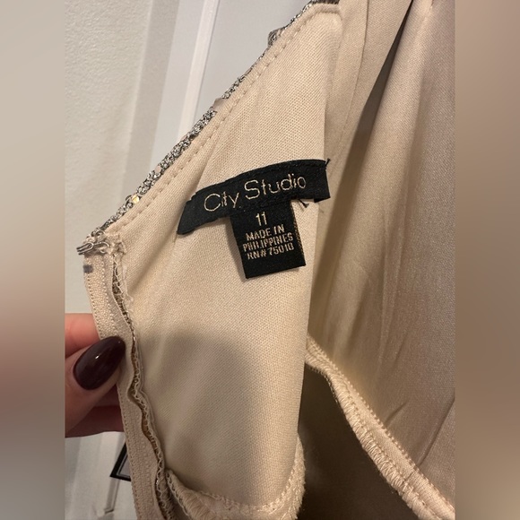 Macy’s Long Social Gown by City Studios - Picture 7 of 9